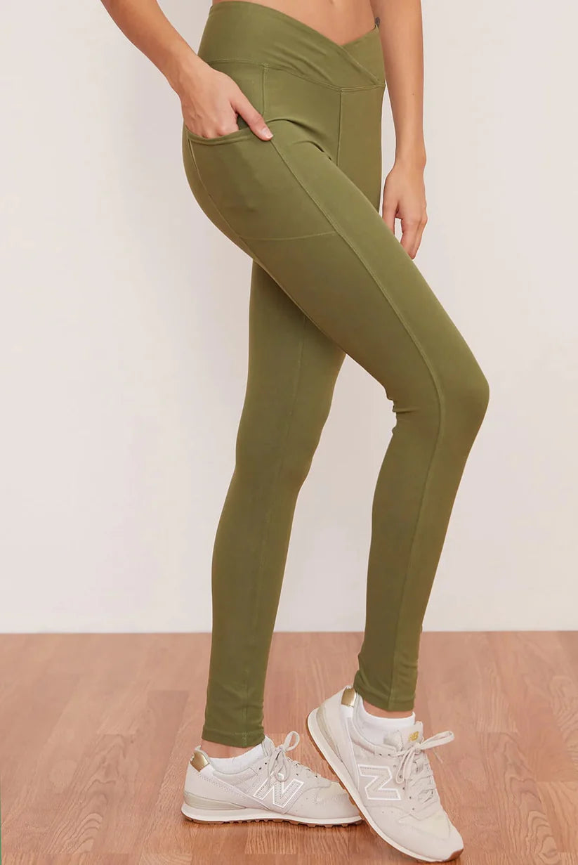 Juniper Crossover Pocket Legging